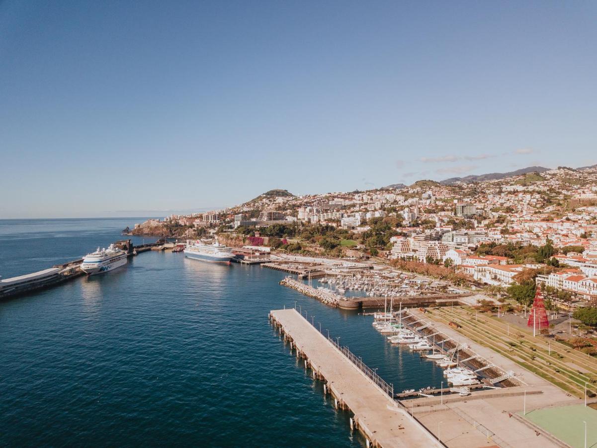 Apartamento Feliz By Amazing Madeira ฟุงชาล ภายนอก รูปภาพ
