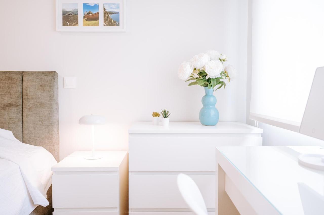 Apartamento Feliz By Amazing Madeira ฟุงชาล ภายนอก รูปภาพ