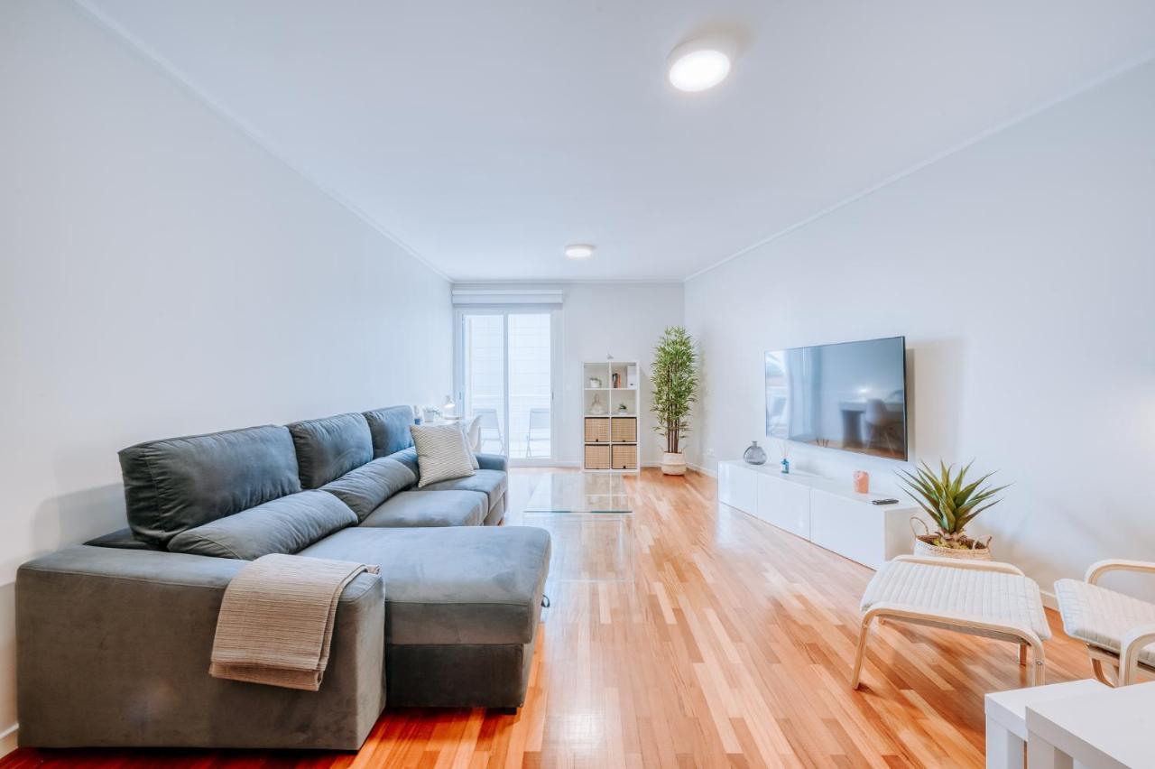 Apartamento Feliz By Amazing Madeira ฟุงชาล ภายนอก รูปภาพ